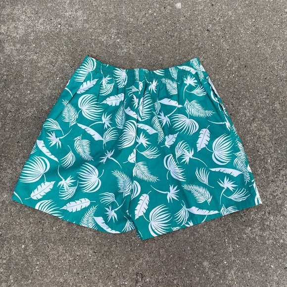 L. L. Bean palm print cotton shorts - Picture 5 of 5